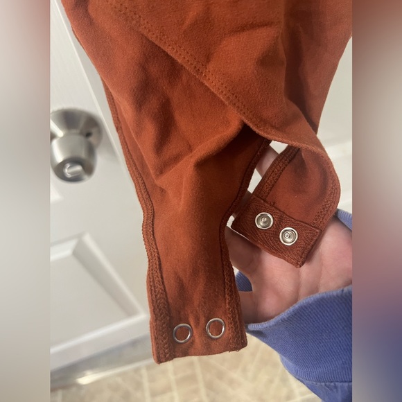 Forever 21 Women’s Cami V-Neck Orange Bodysuit - Picture 6 of 6